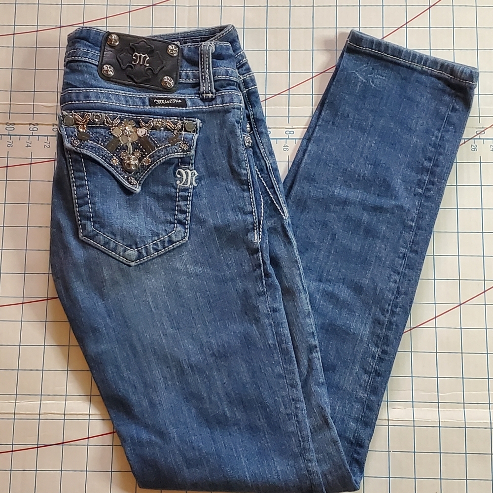 Miss Me Skinny Slim Women's Size 27 Jeans Actual 28x31 Denim Beaded Jeweled